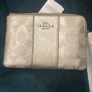 NWT coach wristlet